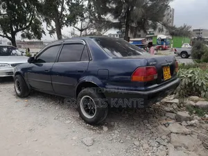Toyota Corolla 2002 Blue