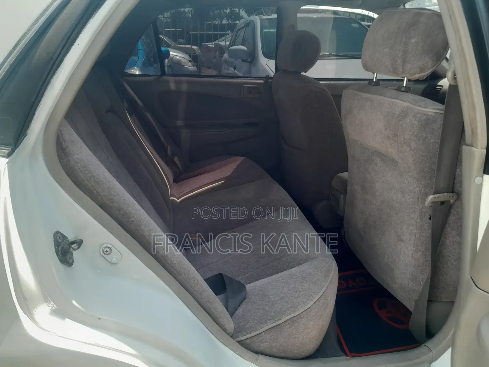 Toyota Corolla 2002 White