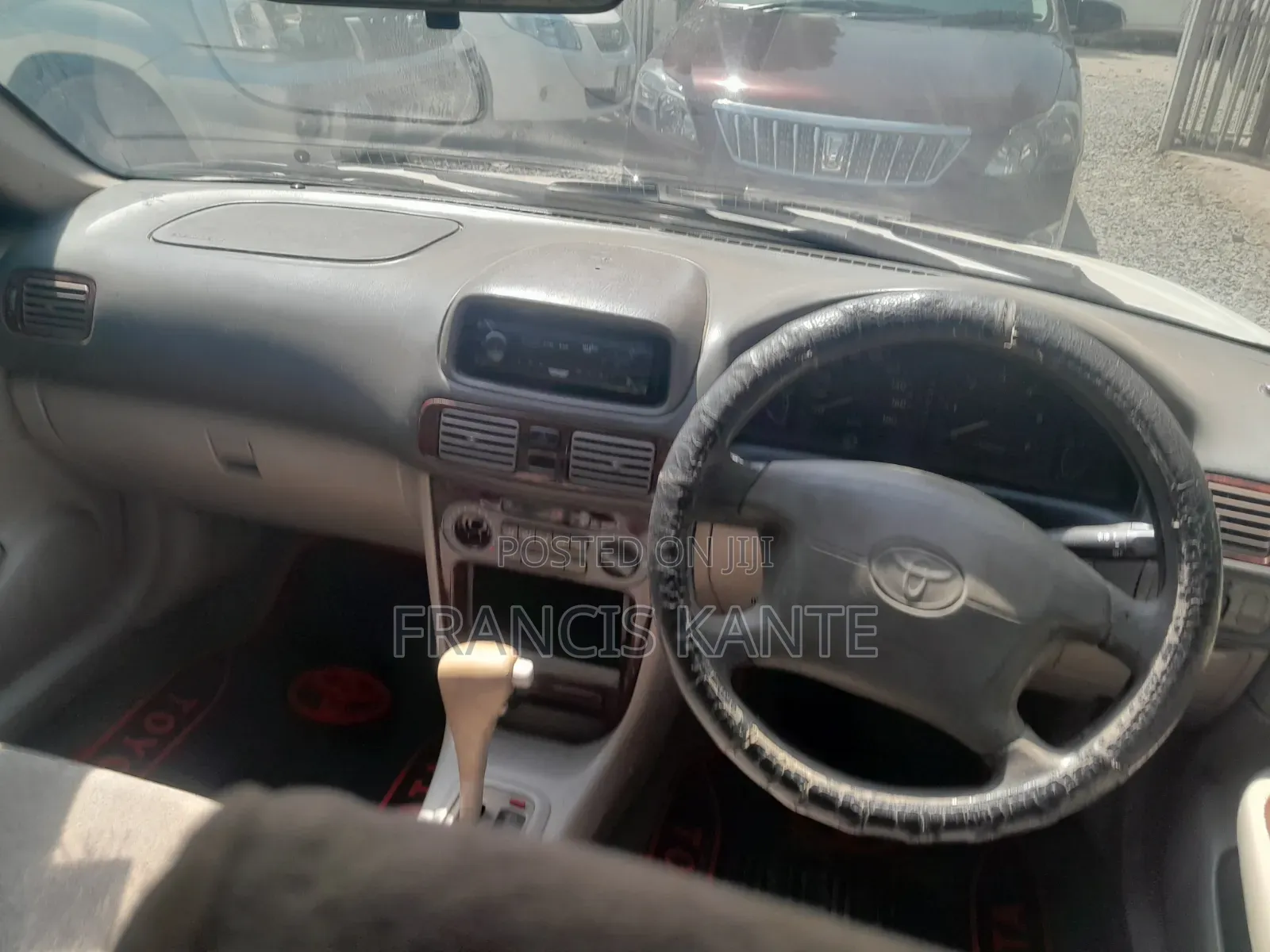 Toyota Corolla 2002 White
