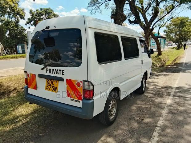 Mazda Bongo 2012 White - thumbnail 2