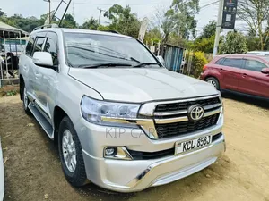 Toyota Land Cruiser 4.6 V8 ZX 2011 Silver