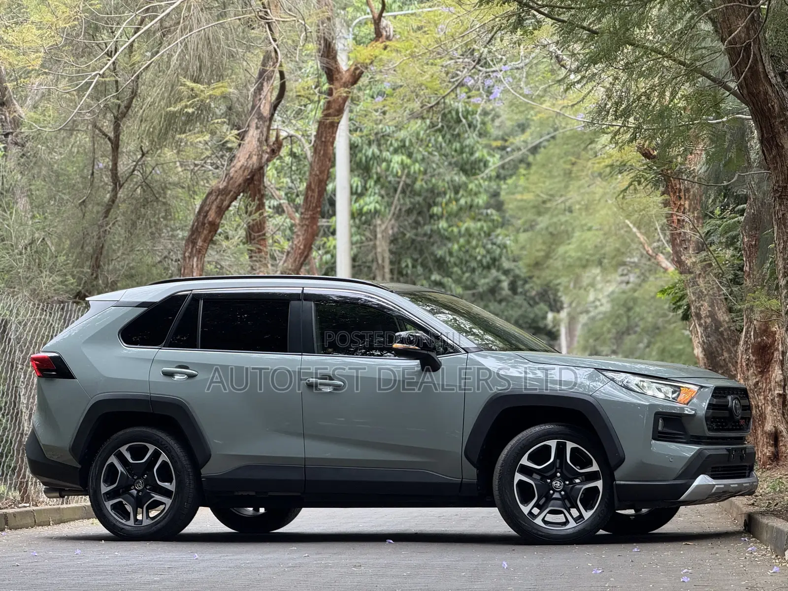 Toyota RAV4 Adventure 2021 Blue