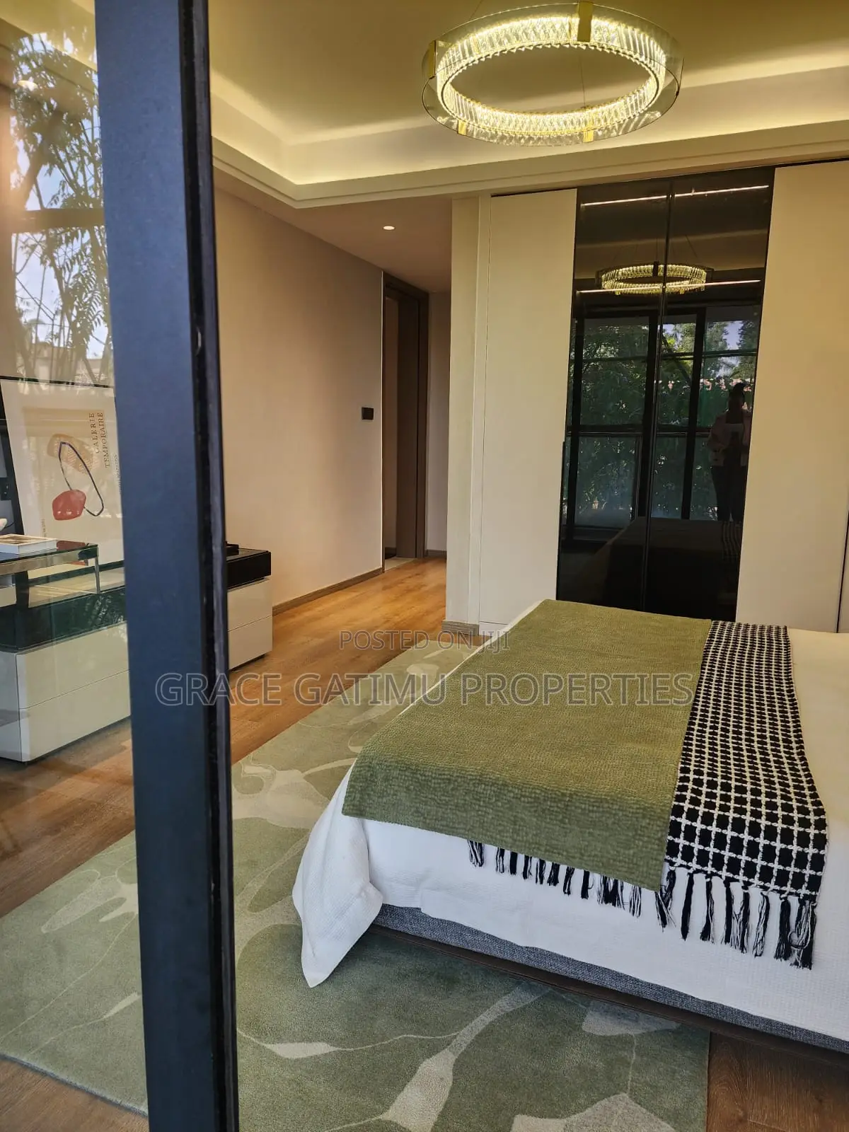 4bdrm Apartment in Westlands St for sale