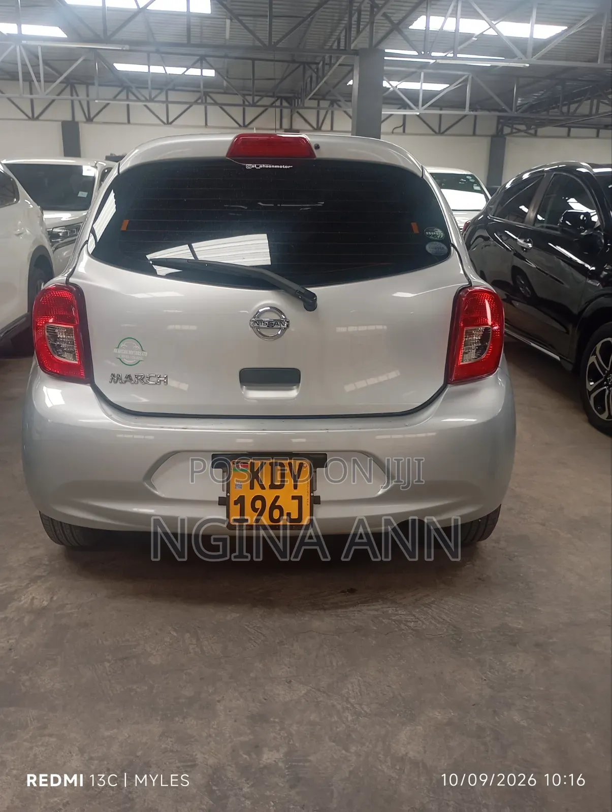 Nissan March 2018 Silver