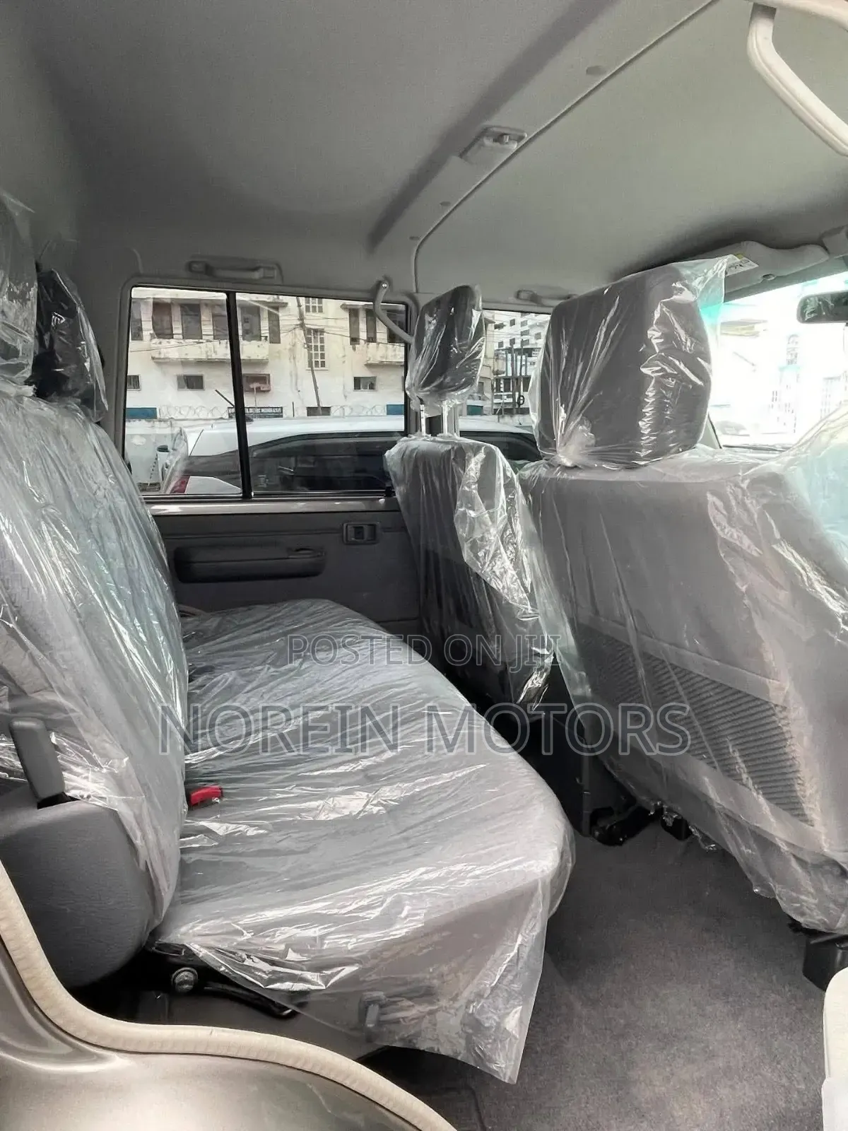 Toyota Land Cruiser 79 Series 2018 Burgundy
