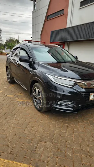 Honda Vezel 2018 Black