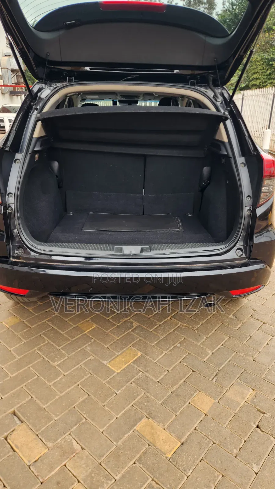 Honda Vezel 2018 Black