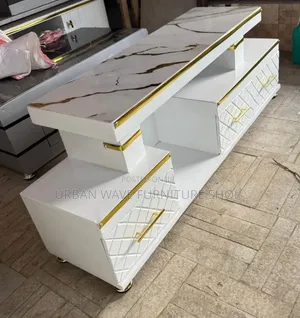 TV Cqb8net With Drawers