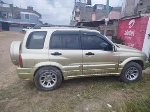 Suzuki Grand Vitara 2.0 D 1998 Gold