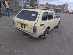 Toyota Corolla 1998 Yellow