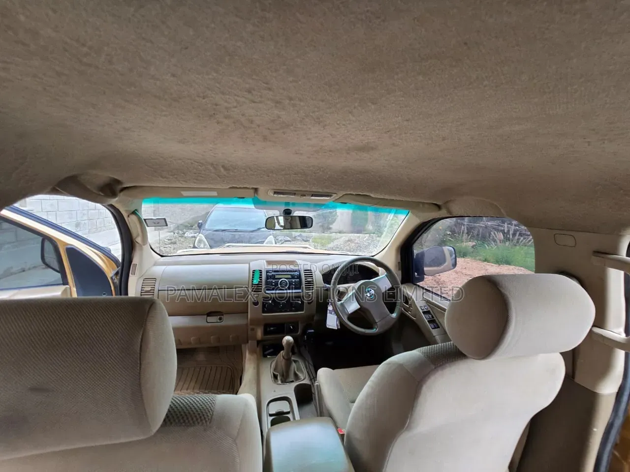 Nissan Navara 2.5 dCi 2010 Gold