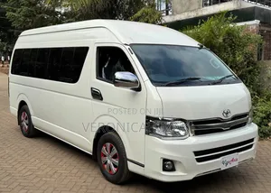 Toyota HiAce 2019 White