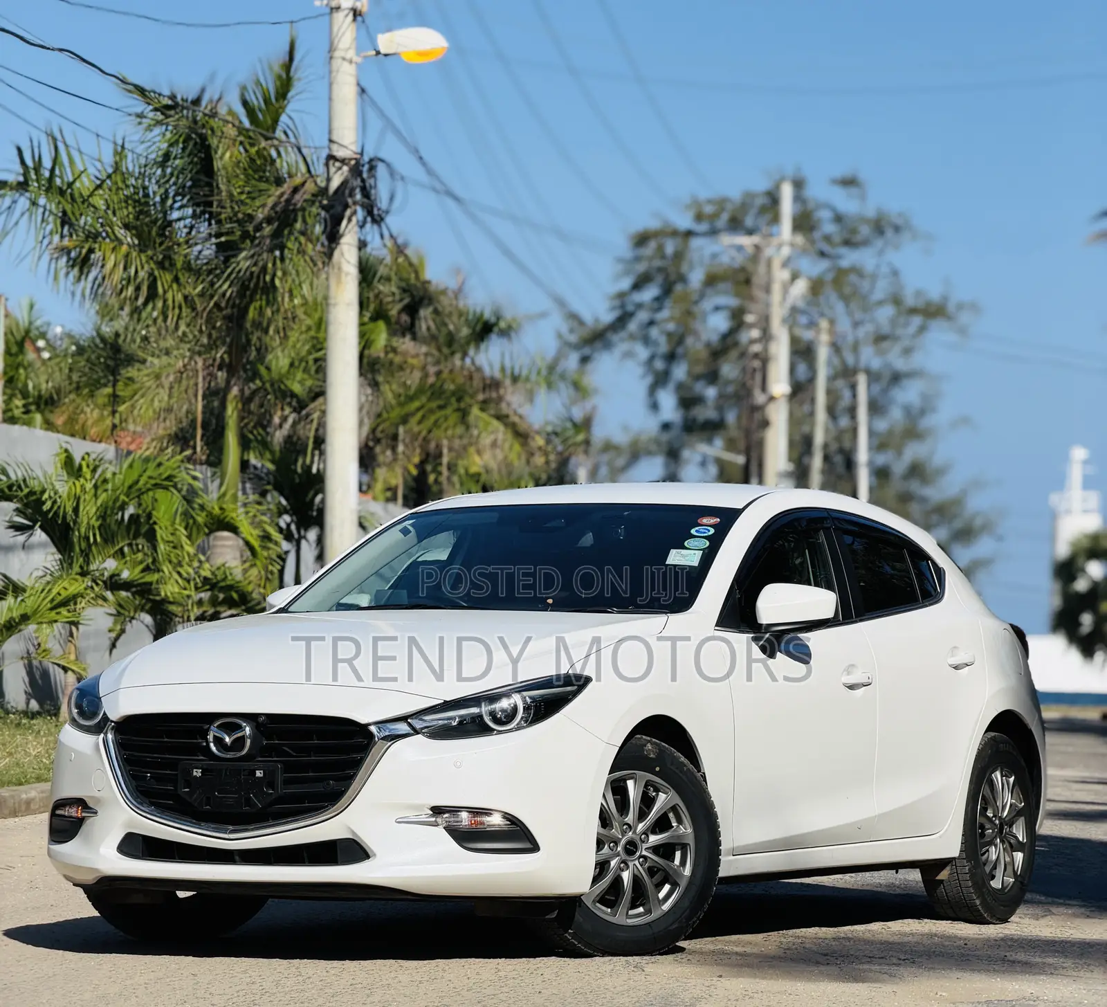 Mazda Axela 2019 White