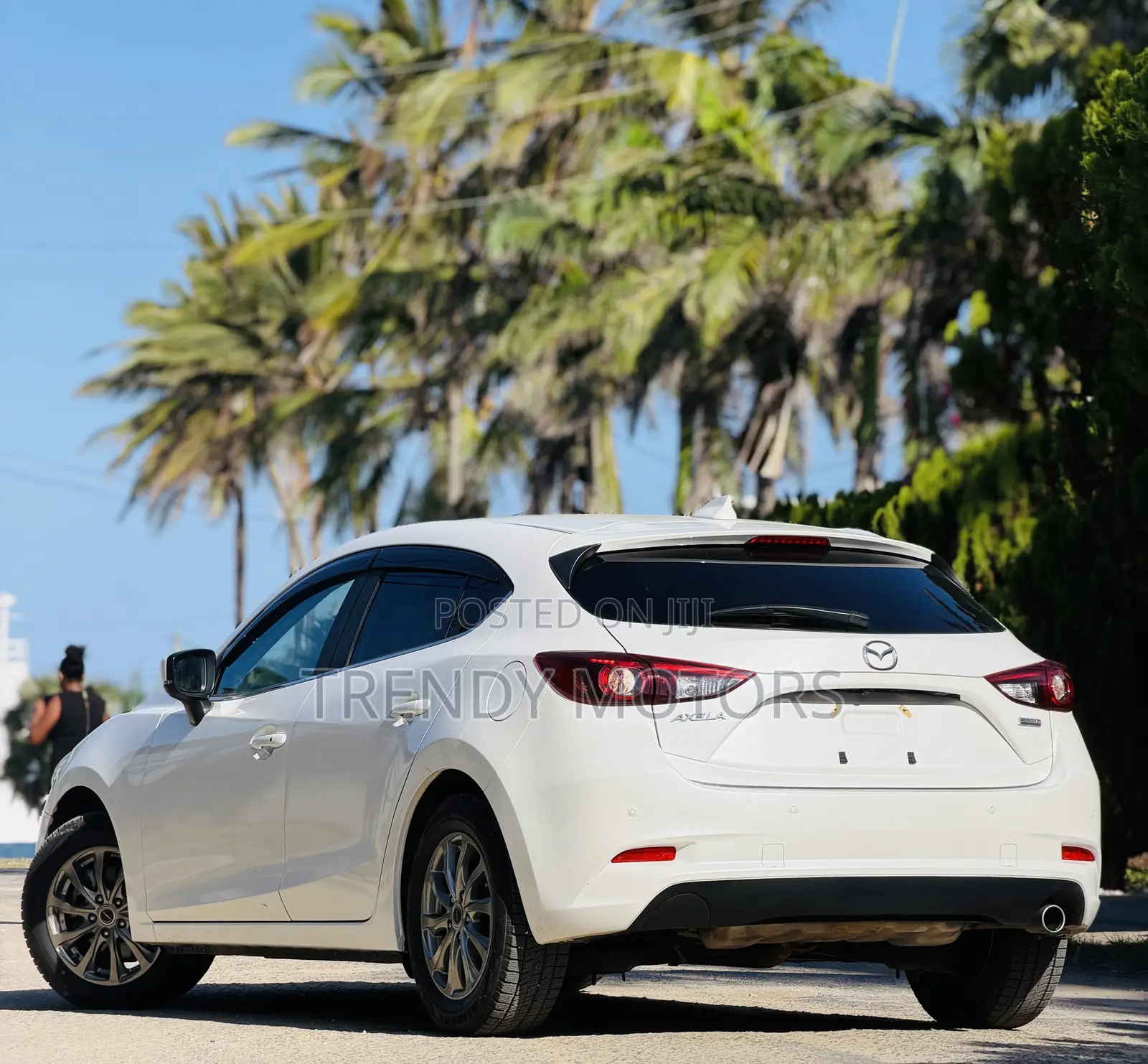 Mazda Axela 2019 White
