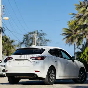 Mazda Axela 2019 White