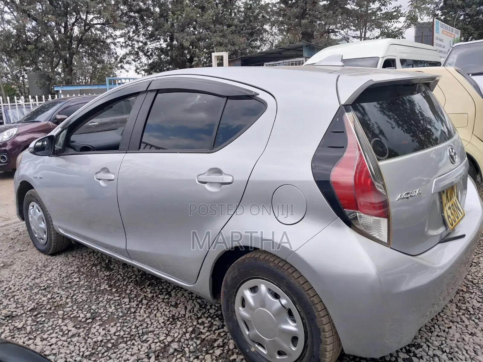 Toyota Aqua 2016 Silver