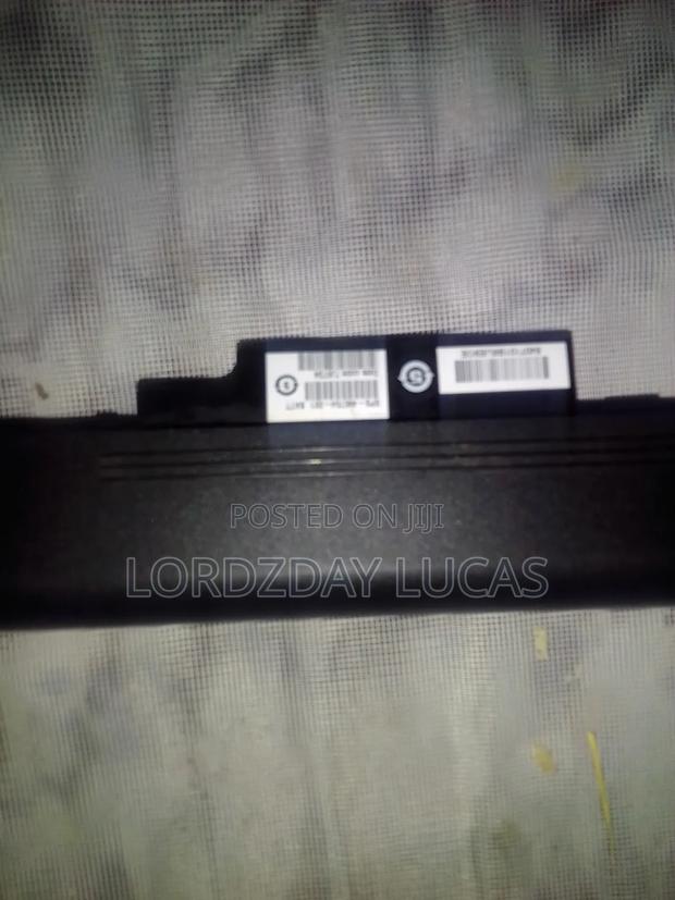 Laptop Battery Replacement - thumbnail 3