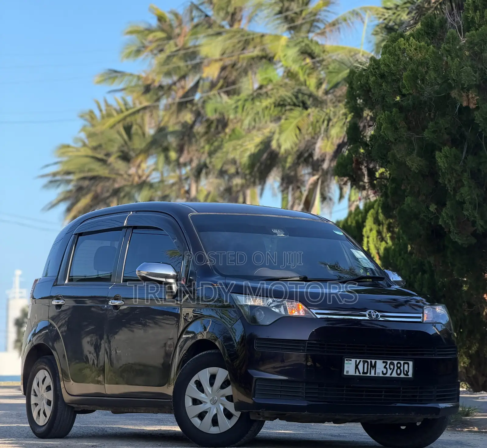 Toyota Spade 2016 Black