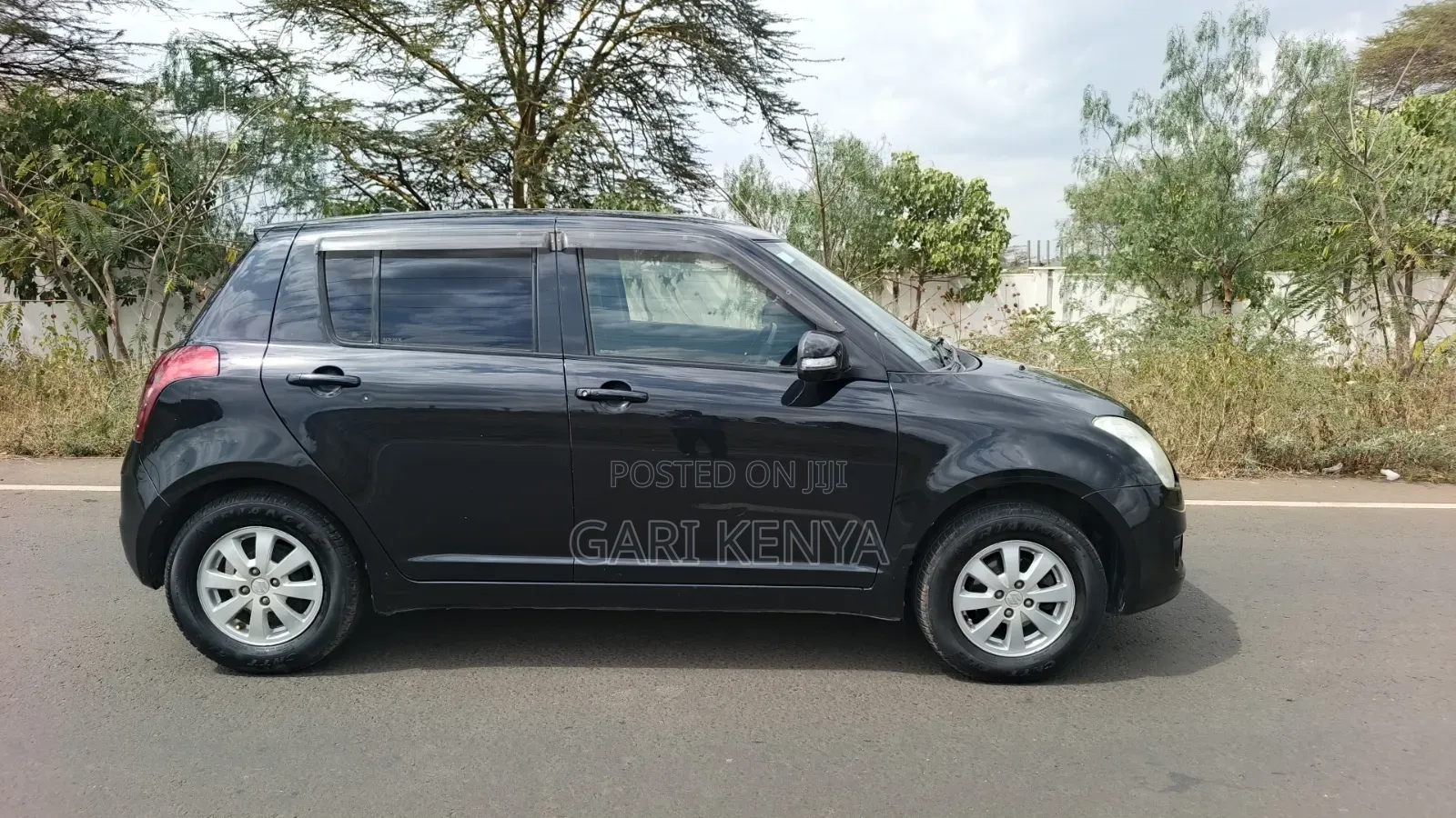Suzuki Swift 2010 Black