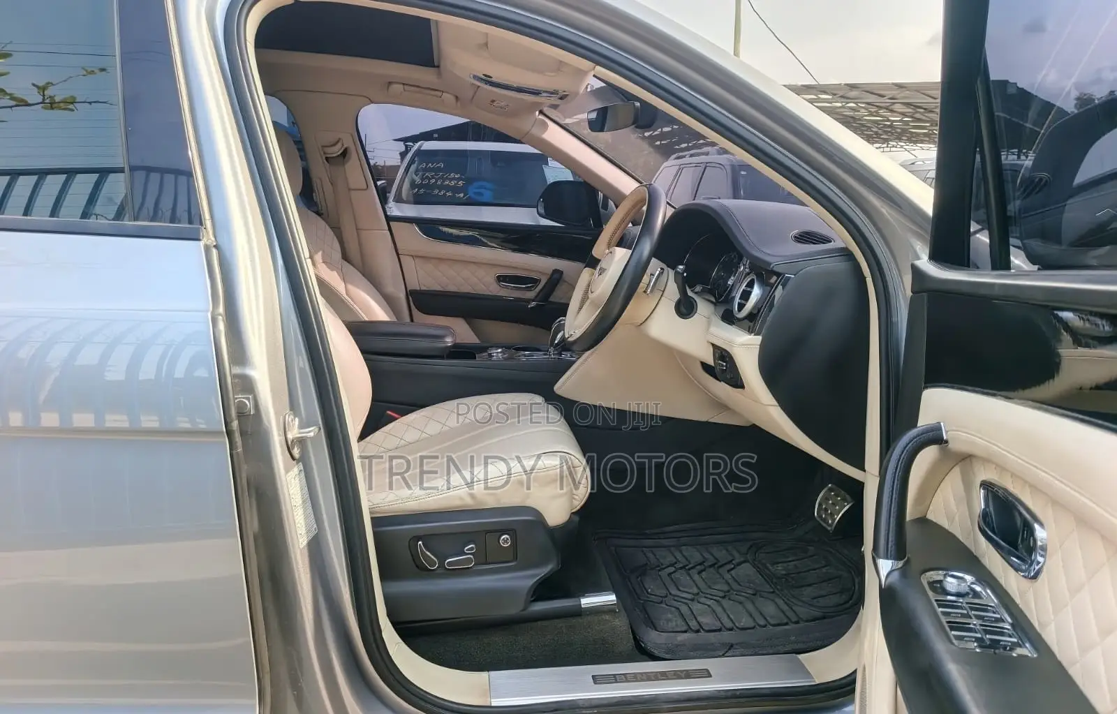 Bentley Bentayga 2017 Gray