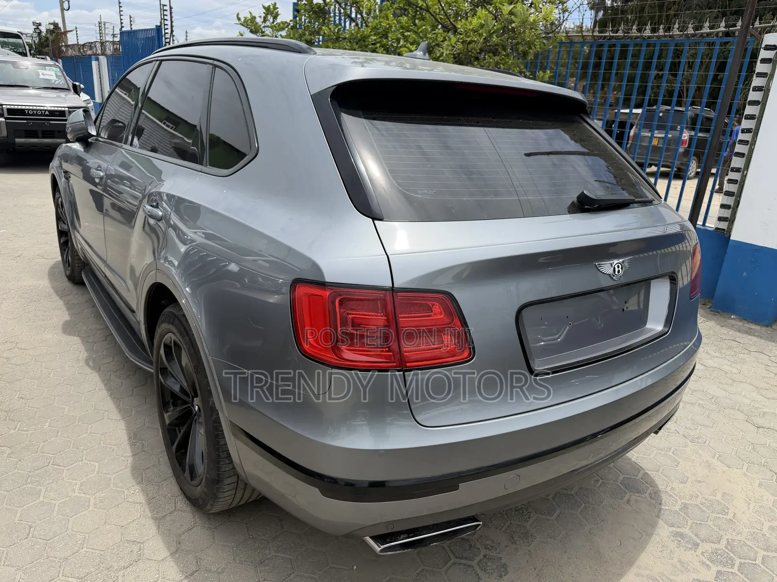Bentley Bentayga 2017 Gray