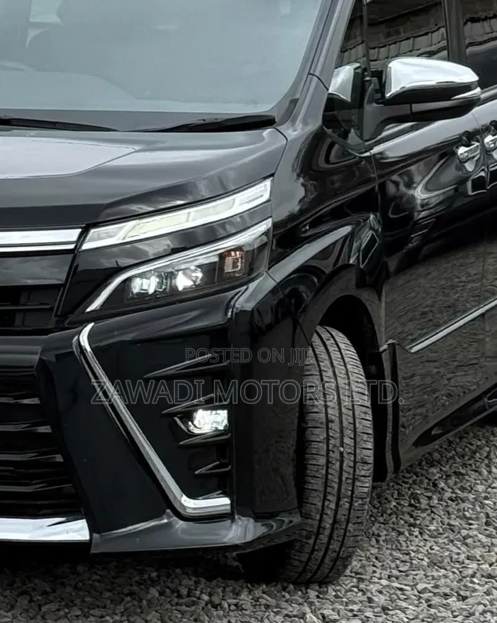 Toyota Voxy 2019 Black