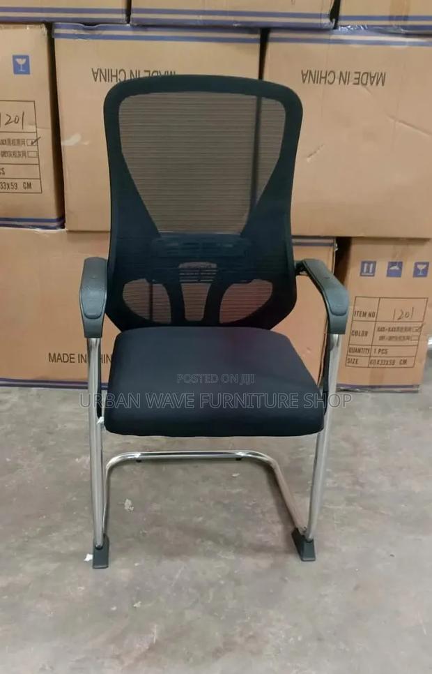 Comfort Waiting Chairs - thumbnail 2