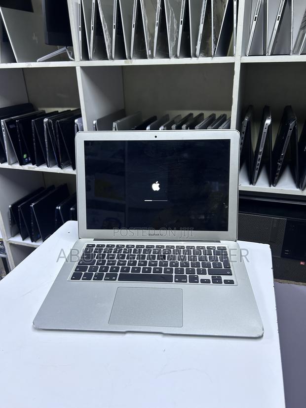 Laptop Apple MacBook Air 2017 8GB Intel Core i5 SSD 128GB