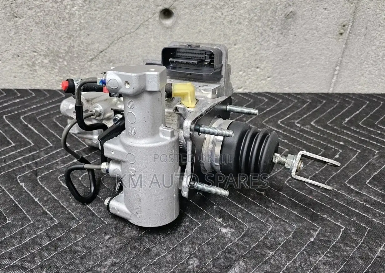 Toyota 2zr Hybrid Abs Pump, Brake Master Cylinder.