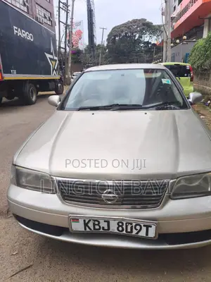 Nissan Sunny B15 Sedan 1.5 2002 Brown