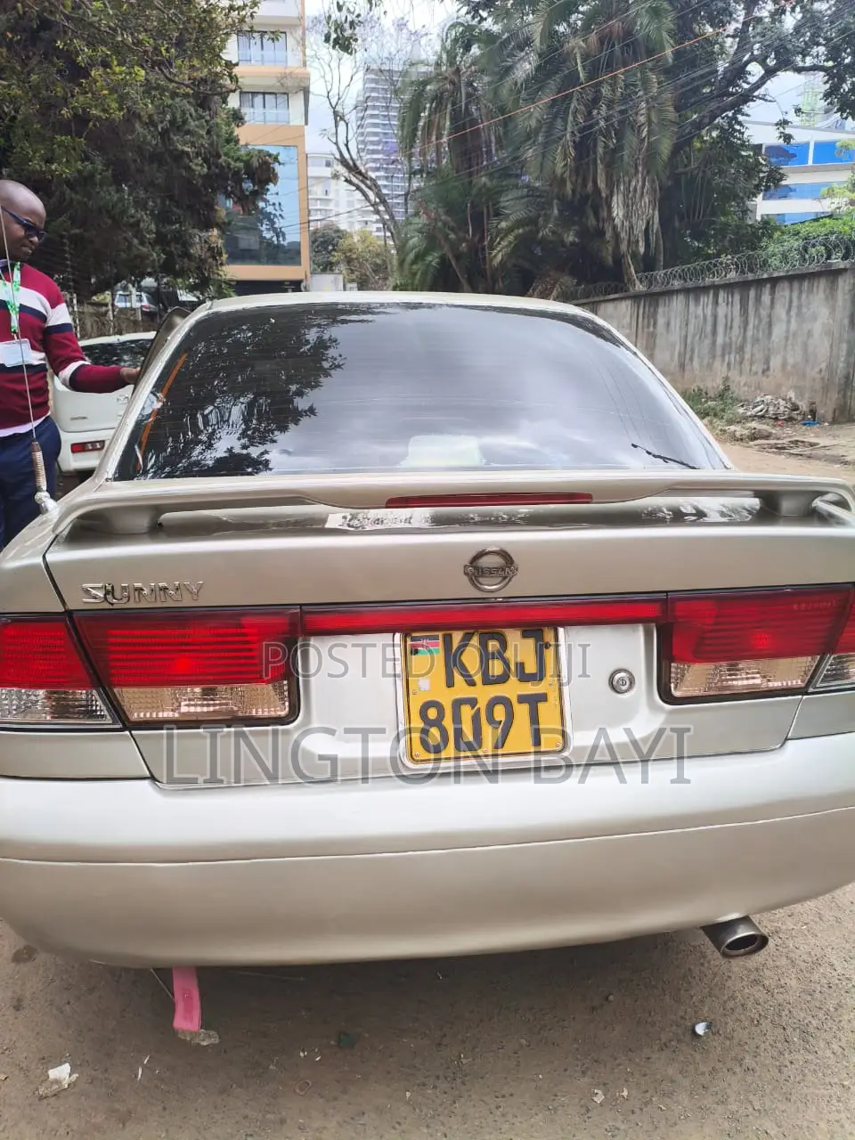 Nissan Sunny B15 Sedan 1.5 2002 Brown