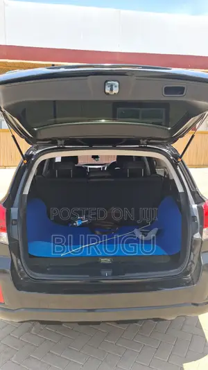 Subaru Outback 2011 Black