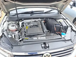 Volkswagen Passat 2015 Silver