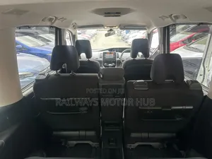 Nissan Serena 2017 White