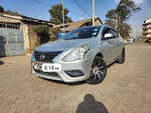 Nissan Latio 1.2 2015 Silver