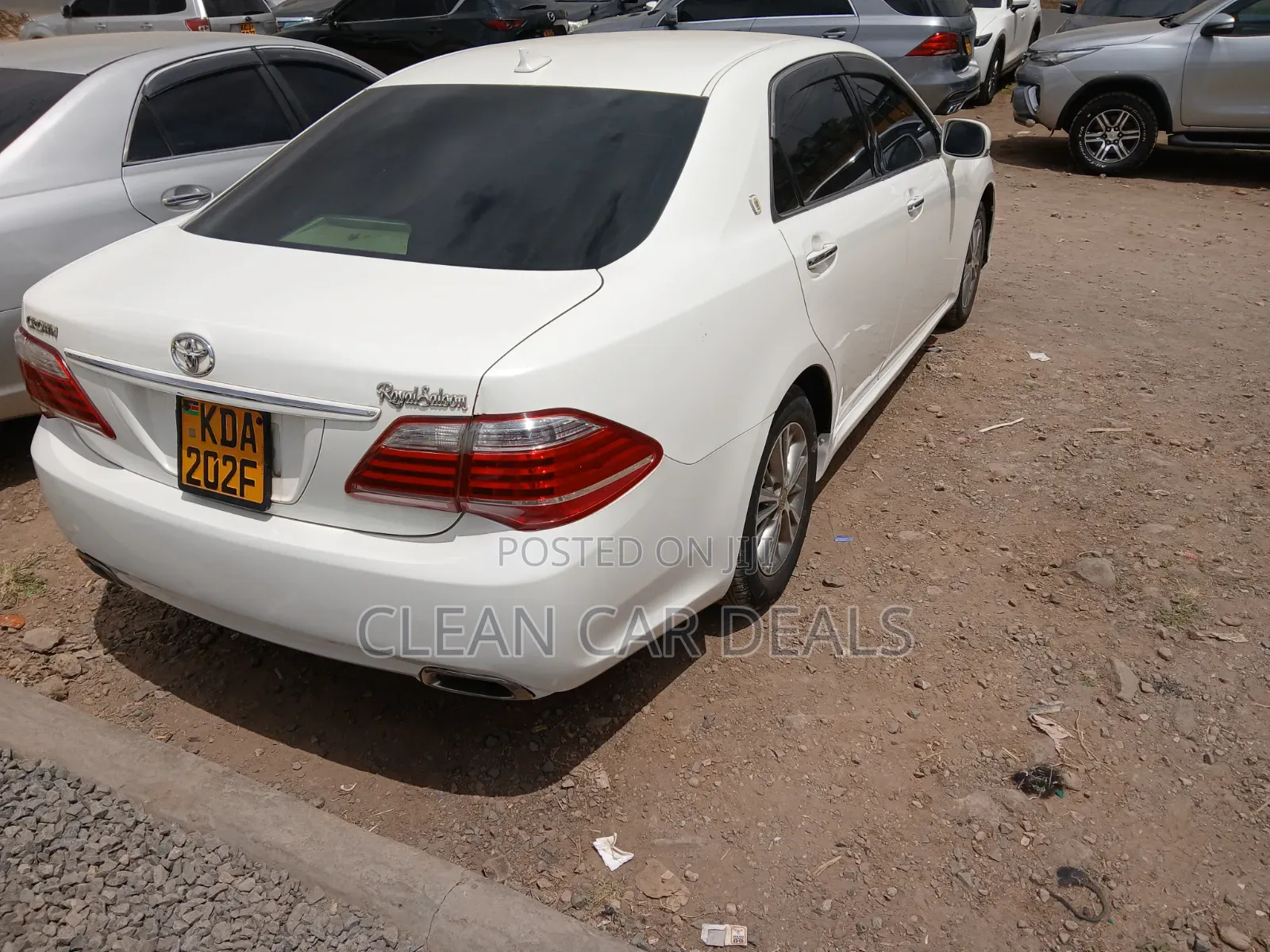 Toyota Crown 2013 White