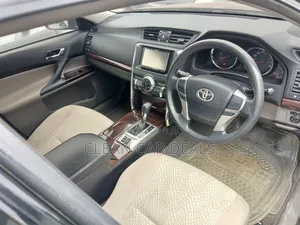 Toyota Mark X 2013