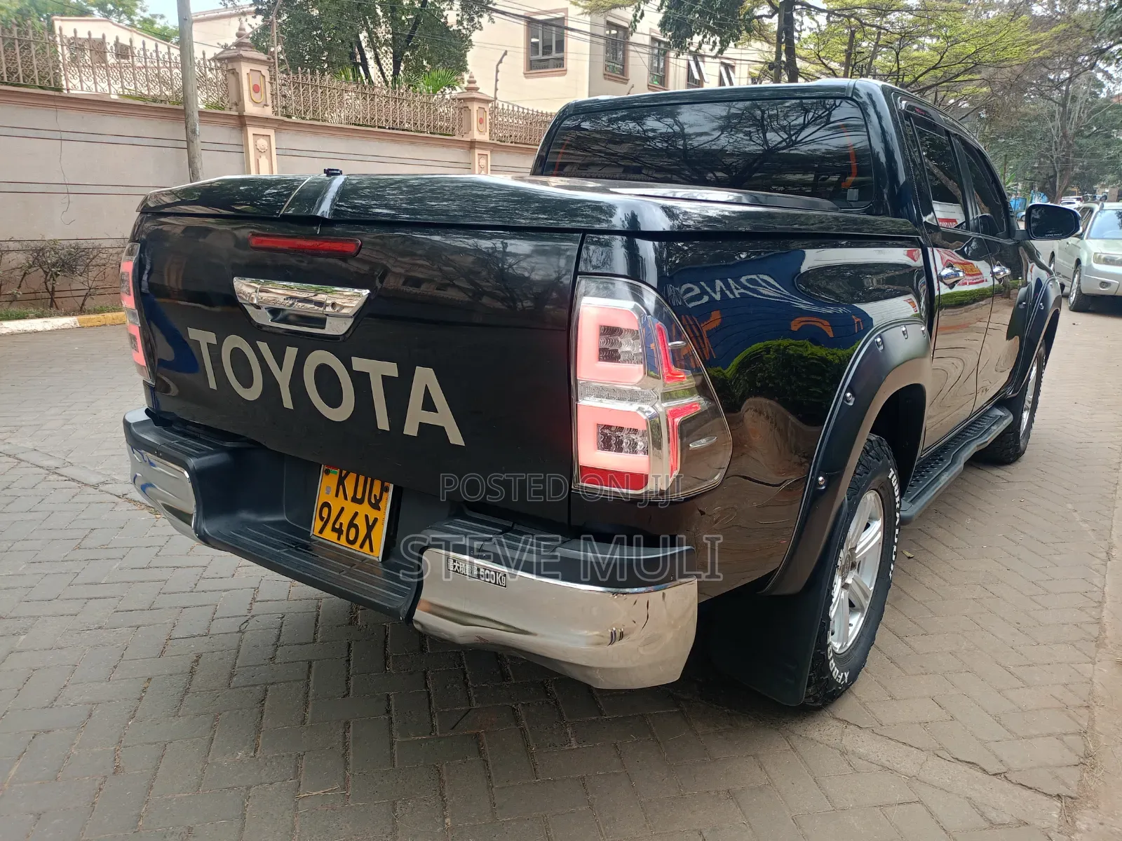Toyota Hilux Revo Double Cab Deisel 2.8 RWD 2018 Matt Black