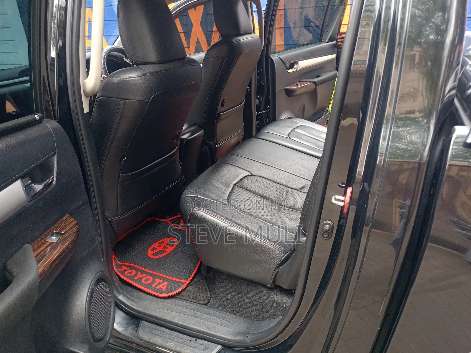 Toyota Hilux Revo Double Cab Deisel 2.8 RWD 2018 Matt Black