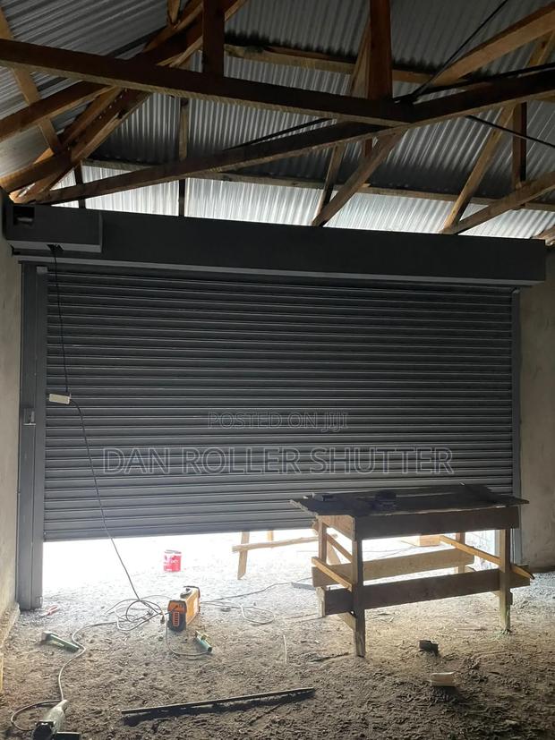 Remote Control Roller Shutter Door
Description - thumbnail 3