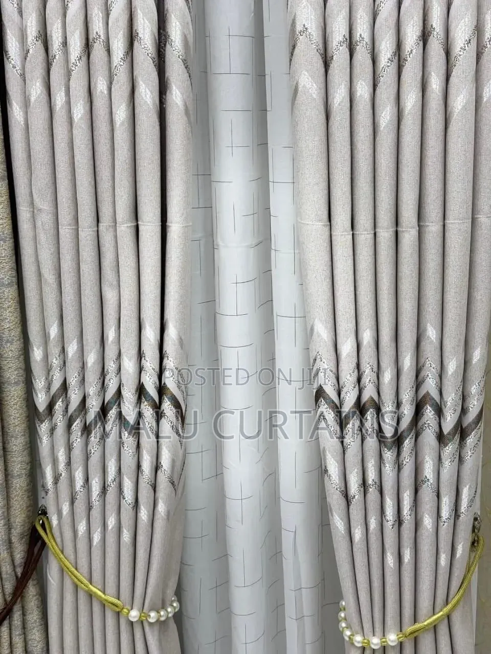 Beige Cream Chevron With Gold Silver Glitter at /=1400 KSH