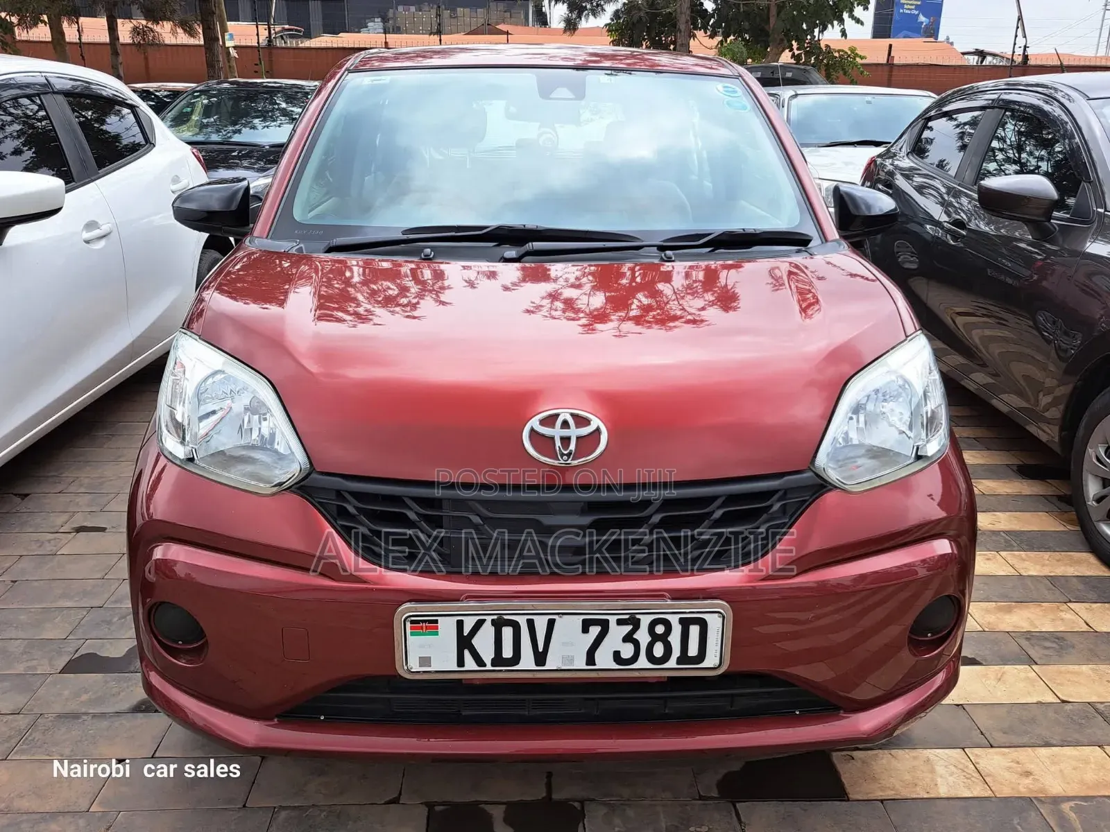 Toyota Passo 2018 Red