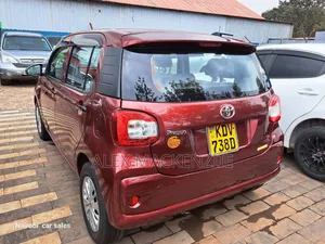 Toyota Passo 2018 Red