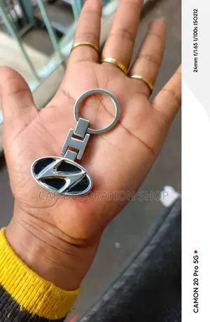 3D Metallic Hyundai Keychain Keyring With Oval Plate