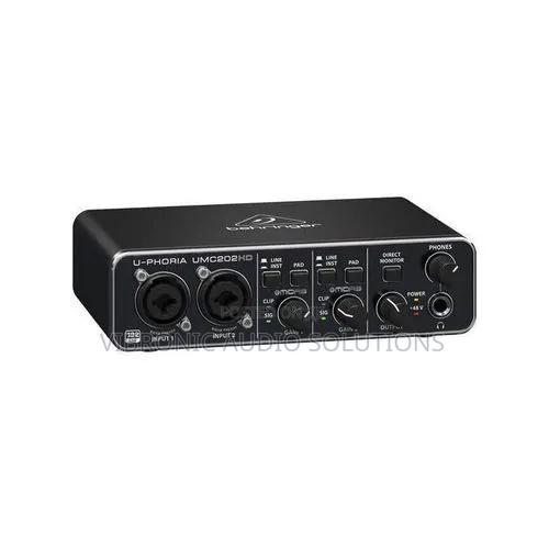 Behringer UMC202HD 2x2 Desktop USB Audio Interface - main view
