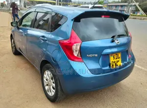 Nissan Note 2016 Blue