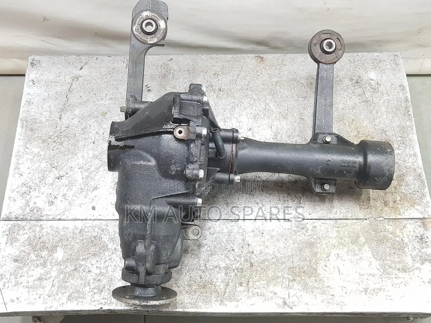 Toyota Land Cruiser Prado J120 Front Differential