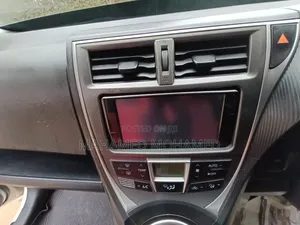 Toyota Ractis 2012 White