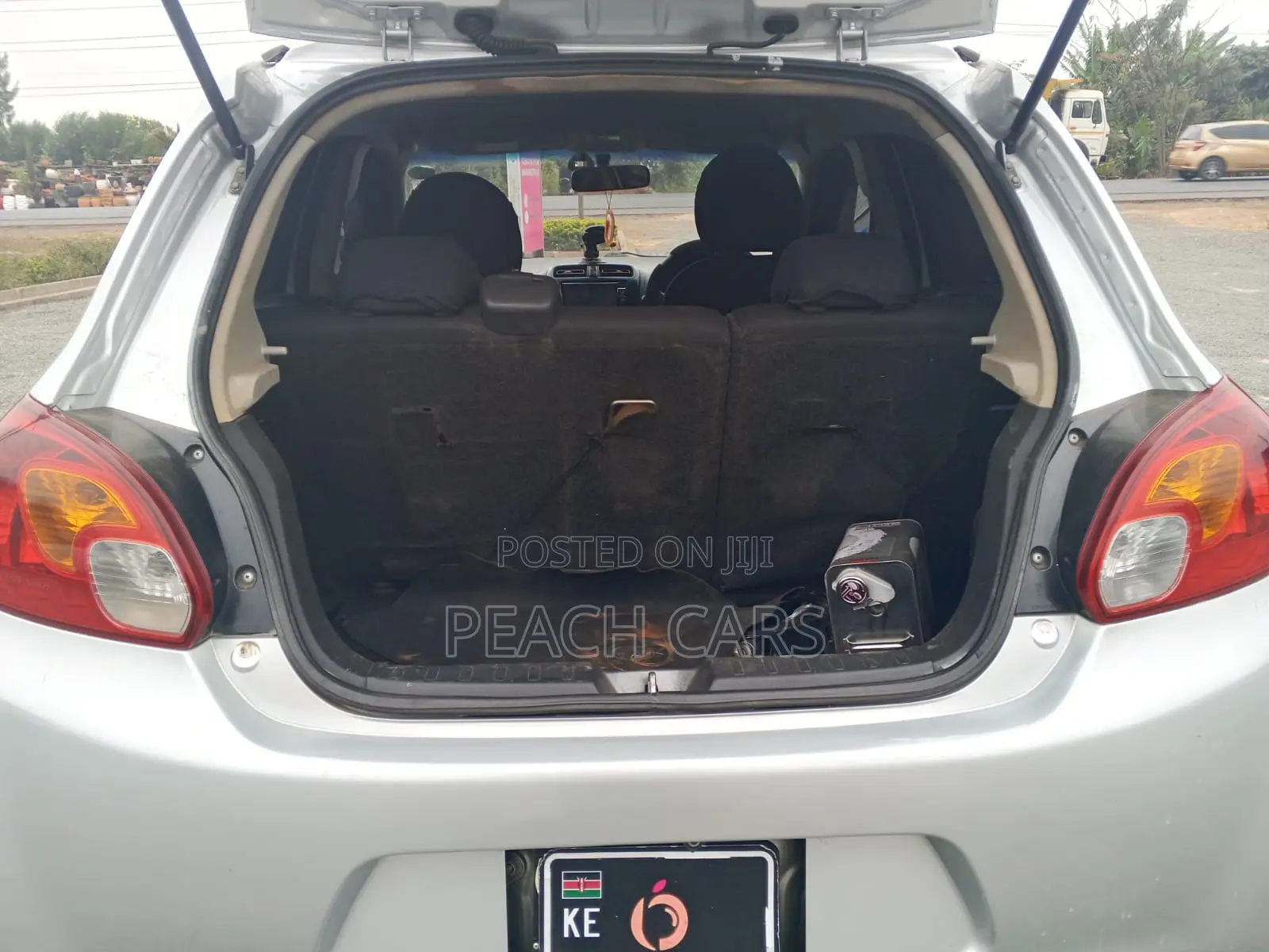 Mitsubishi Mirage 2014 Silver