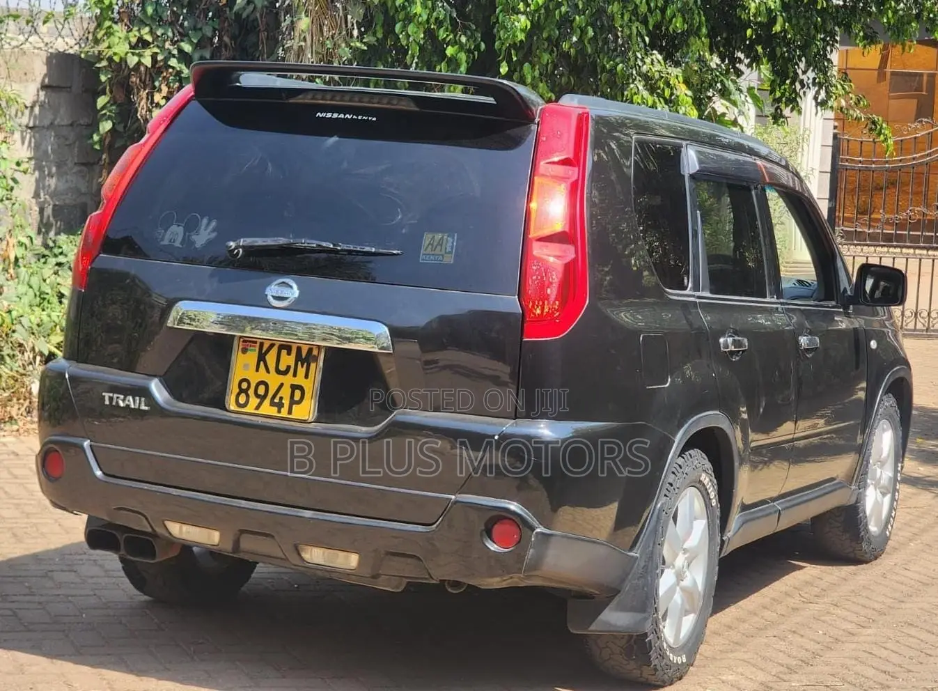 Nissan X-Trail 2010 Black